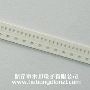 330PF 封(fēng)装0402
