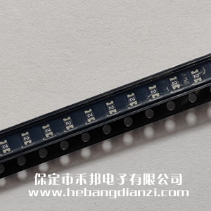 贴片自(zì)恢复(fù)保险丝0.2A